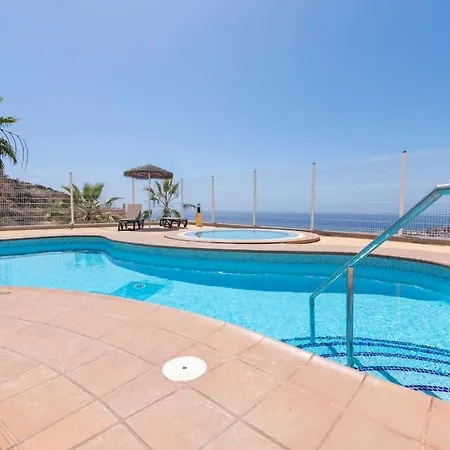 Daire The Sunset Views Costa Adeje, Heated Pool