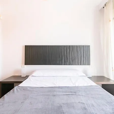 The Sunset Views Costa Adeje, Heated Pool Appartement *